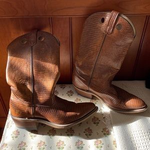 Cowboy pull on boots